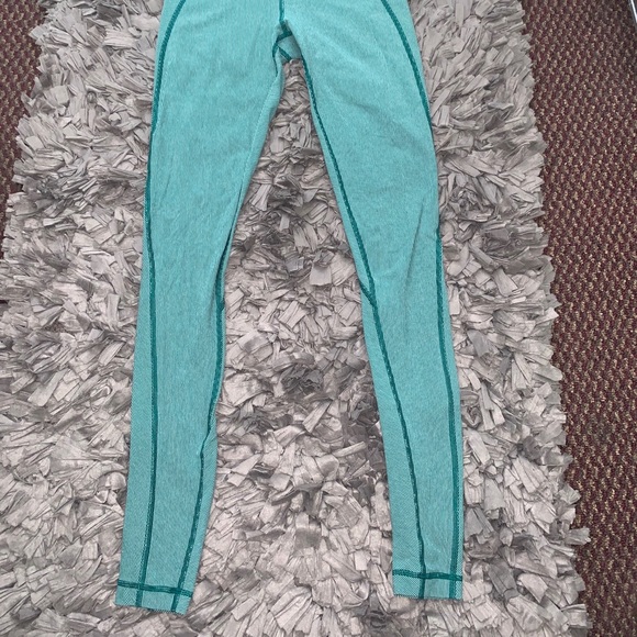 Lululemon stripe legging green - Picture 7 of 8